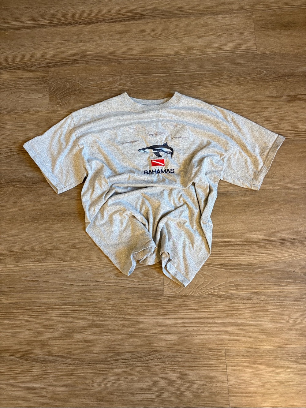 Bahamas Vintage Simple T-Shirt Size L men